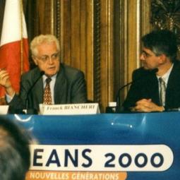 2000-07-05, Paris, Sorbonne, Congrès Newropeans, avec le Premier Ministre Lionel Jospin