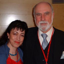 2004-05-12, Barcelone, INET, Sommet annuel de l'Internet Society, avec Vinton Cerf