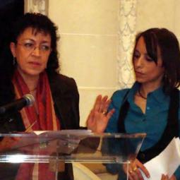 2009-11-10, Paris, en tant que présidente de la Synergie des Femmes de Wallonie, Remise du Prix Théroigne de Méricourt à Karima Safia